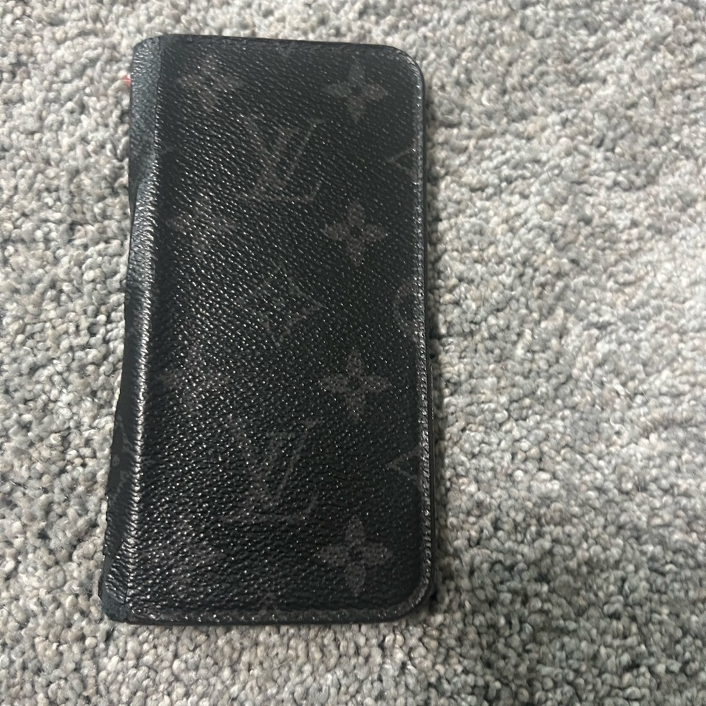 Authentic Louis Vuitton monogram eclipse phone case